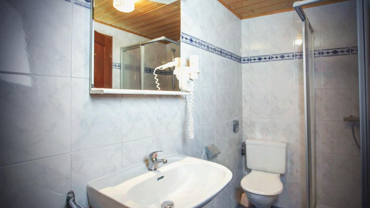FW 9-13 I Dusche Wc FW 9-13 I Dusche Wc